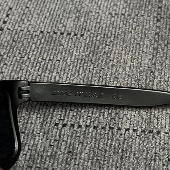 Oakley Holbrook Sunglasses 009102 Black Lenses-Black Matte Frame - Picture 11 of 14